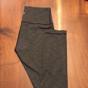 Lululemon 7/8 Length Wunder Under Legging
